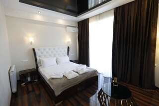 Отель Vilton Collection Тбилиси Суперлюкс с кроватью размера "king-size"-3